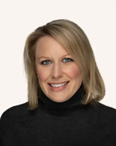 Headshot of a professional woman smiling
